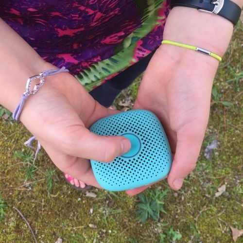 Child holding relay kids gps
